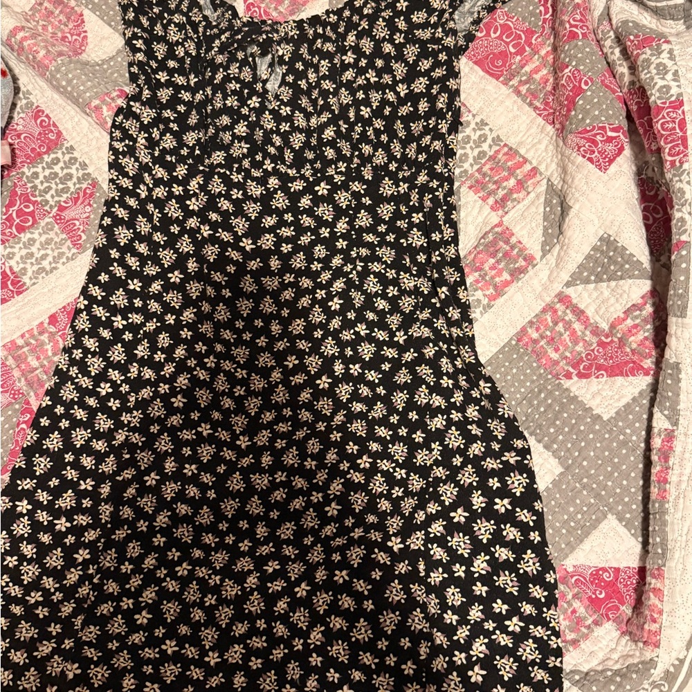 Aeropostale Black and Cream Floral Dress